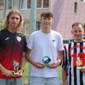 Nej.brankař, hráč a střelec